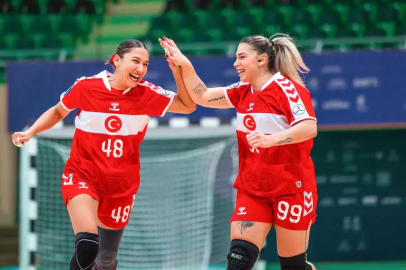 A Milli Kadın Hentbol Takımı Riyad’da Finale Yükseldi!