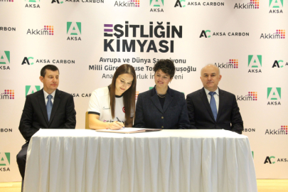 Buse Tosun’a “Eşitliğin Kimyası” Desteği!