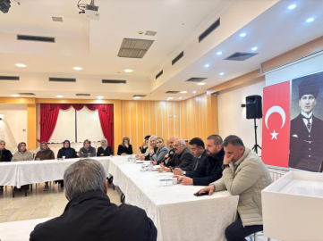 Altınova’da AK Parti İlçe Danışma Toplantısı Yapıldı