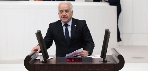 Becan’dan Bakanlığa Eleştiri: “1,5 Milyar TL’lik 11 Su Projesi Nerede?”