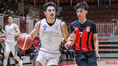 Çiftlikköy Belediye, Bargello Uşak’a Evinde Boyun Eğdi: 66-72!