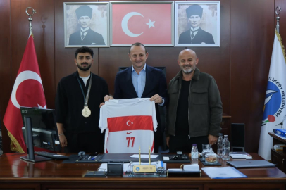 Çiftlikköylü Sporcu Deaflympics’te Türkiye’yi Gururlandırdı!